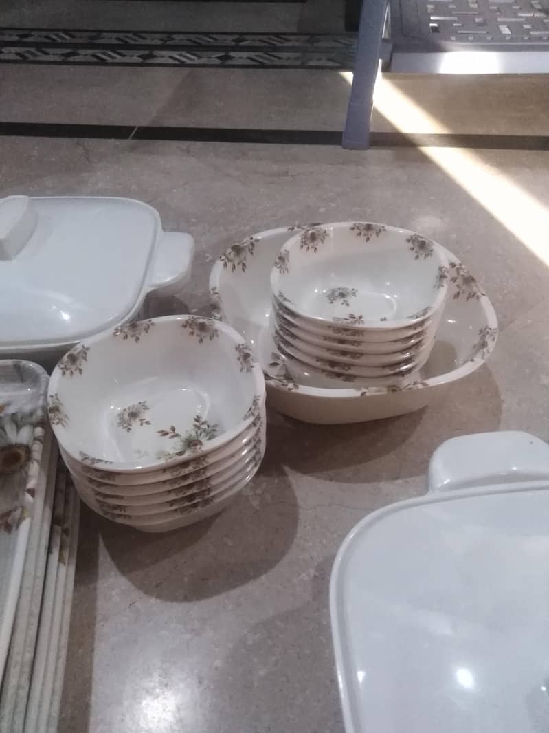 dinner set 3