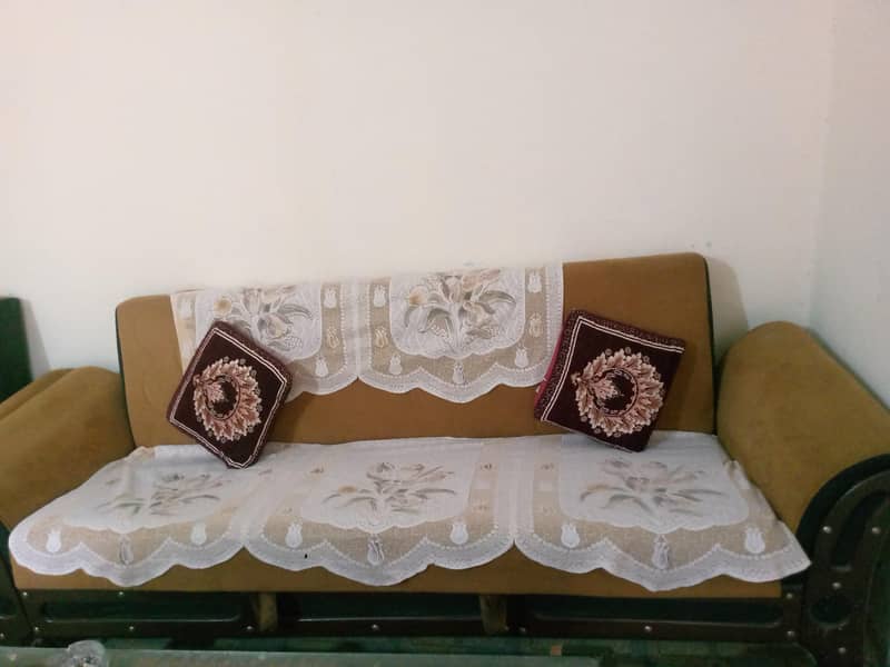 used 2 sofa com bed 0