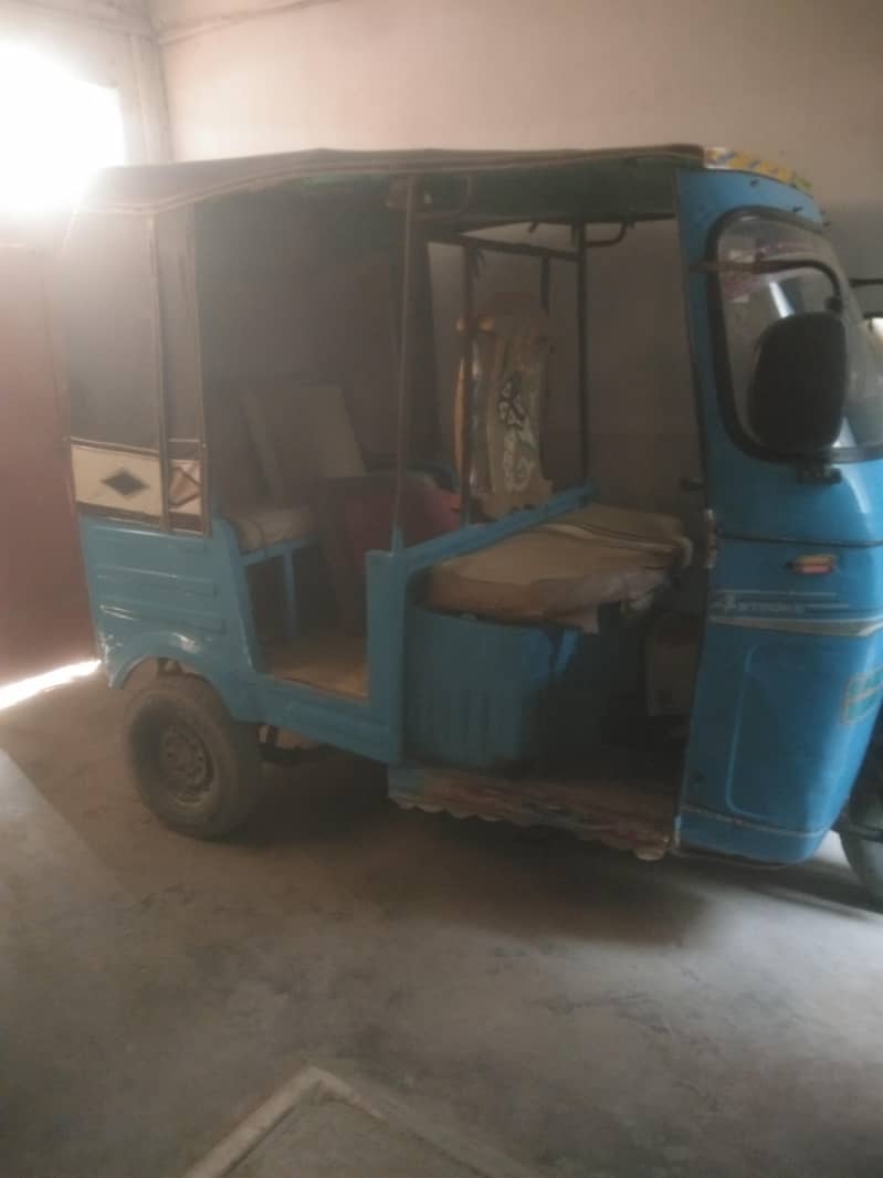Sazgar Auto Riksha - Rickshaw & Chingchi - 1108693961