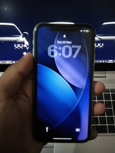 iPhone  11 128 gb jv non pta waterpack exchange possible