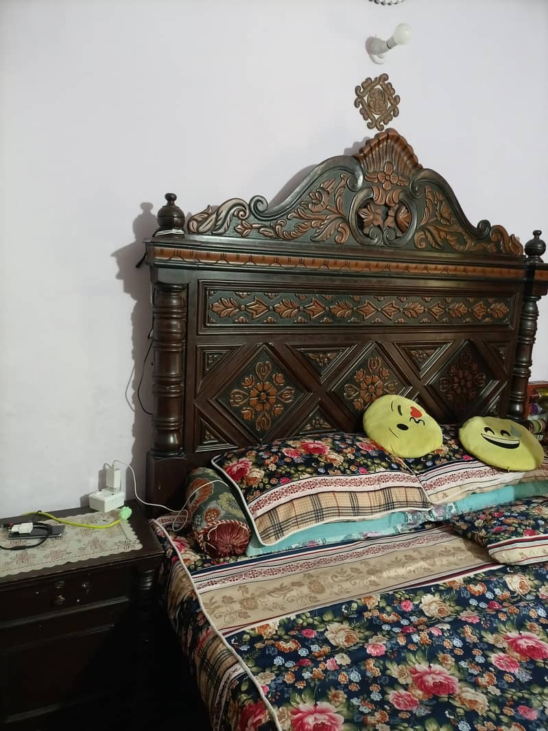 king bed 2