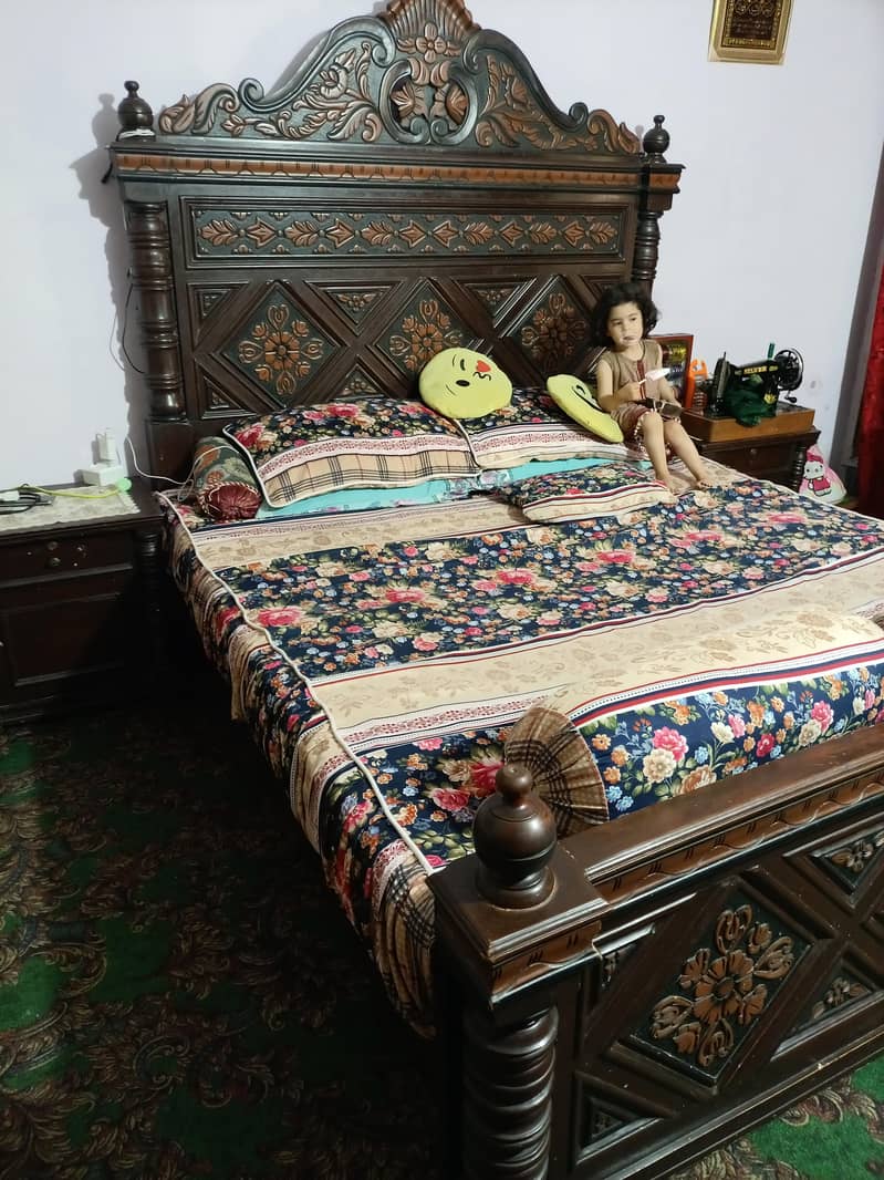 king bed 3
