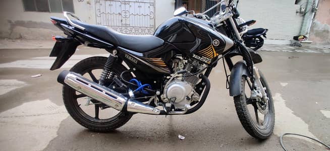 Yamaha YBR-G 125 Black
