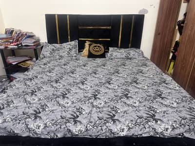 Cushion BED BLACK AND GOLDEN COLOURS MADE WITH SOLID WOOD KING SIZE