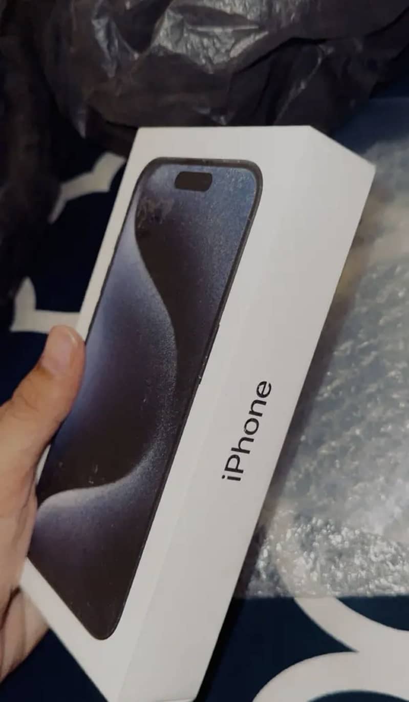 iPhone 15 pro 0