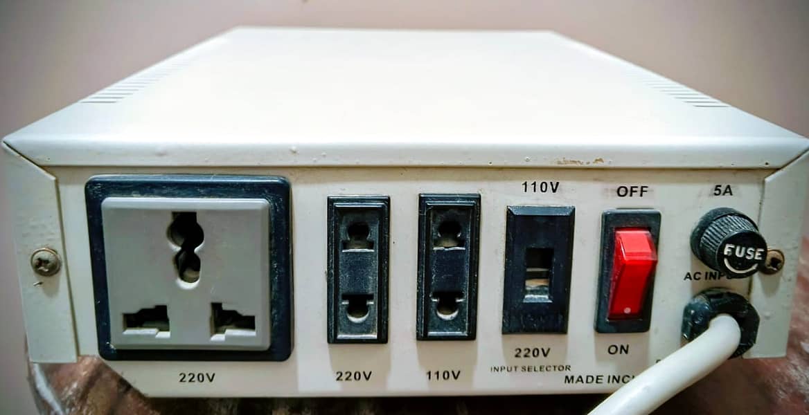 Panda Automatic Voltage Regulator/Stabilizer 1