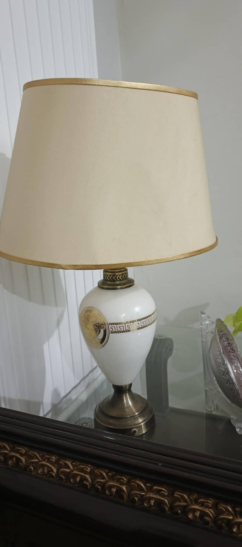 Table lamp 0