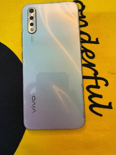 vivo s1