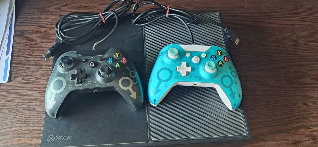 XBox One Console with 2 Controllers - Gaming Consoles - 1108713204