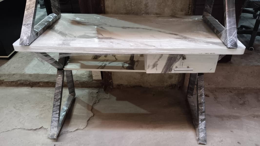 metal frame tables 0