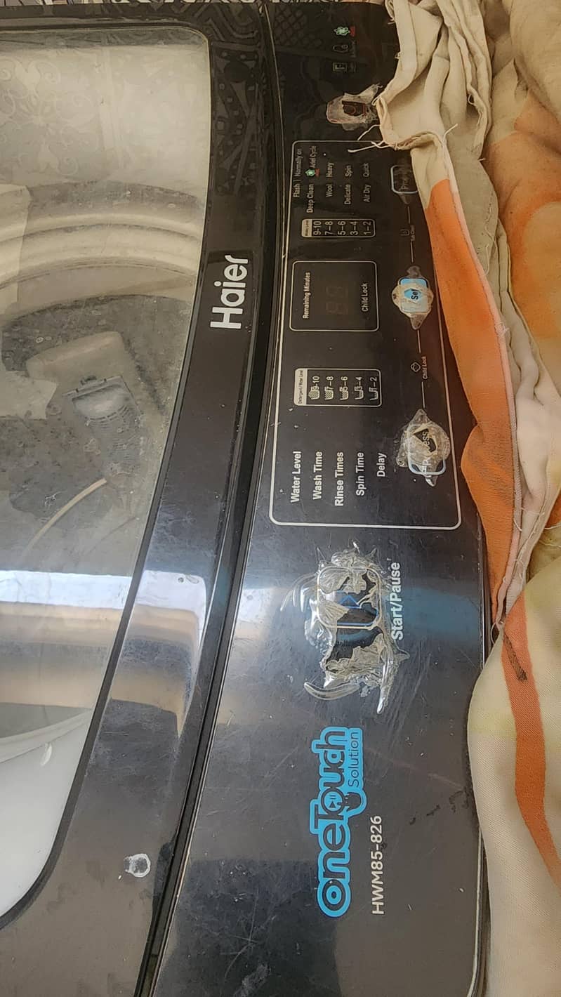 Automatically haier washing machine 1