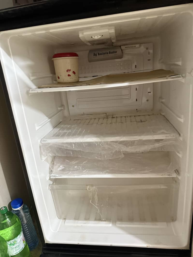 Refrigerator 1