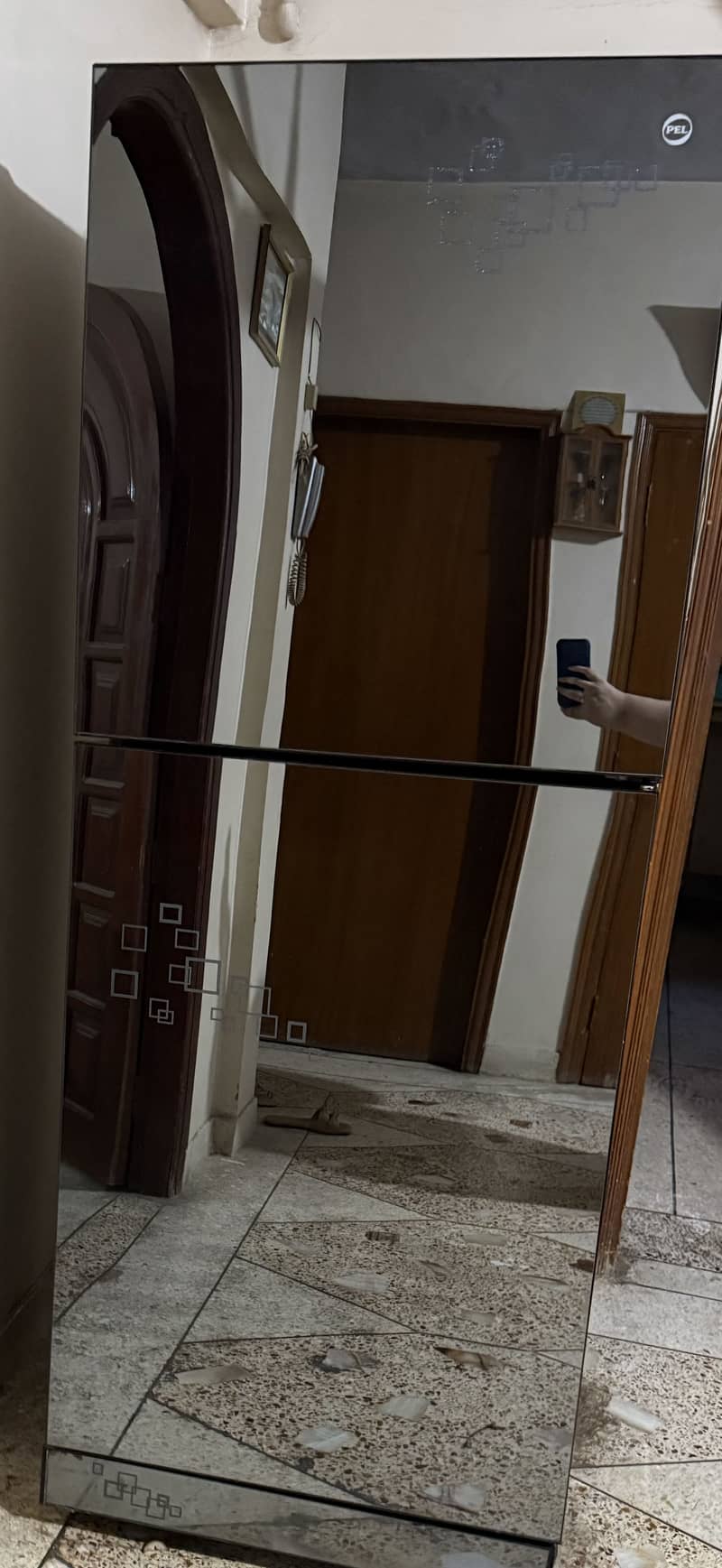 Refrigerator 4