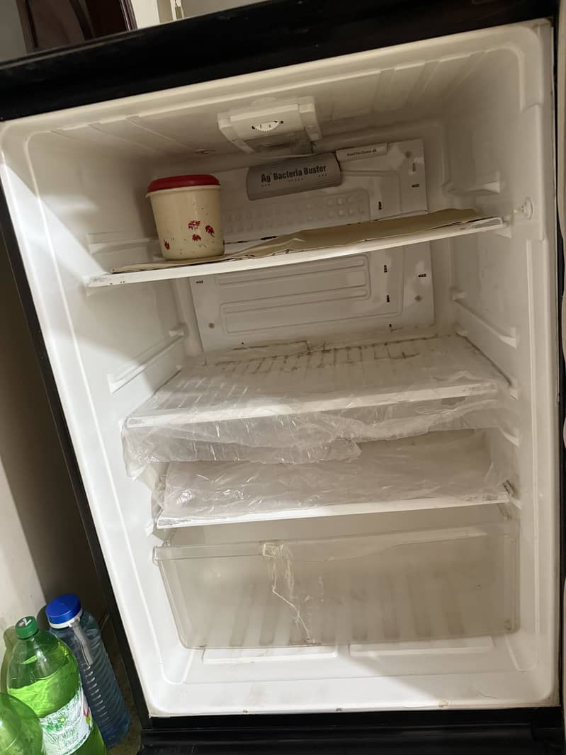 Refrigerator 5