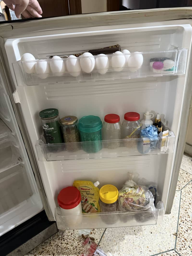Refrigerator 7