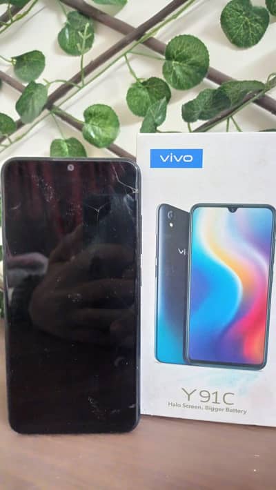 Dual sim PTA APPROVED VIVO Y91C mobile with Power bank & Cable