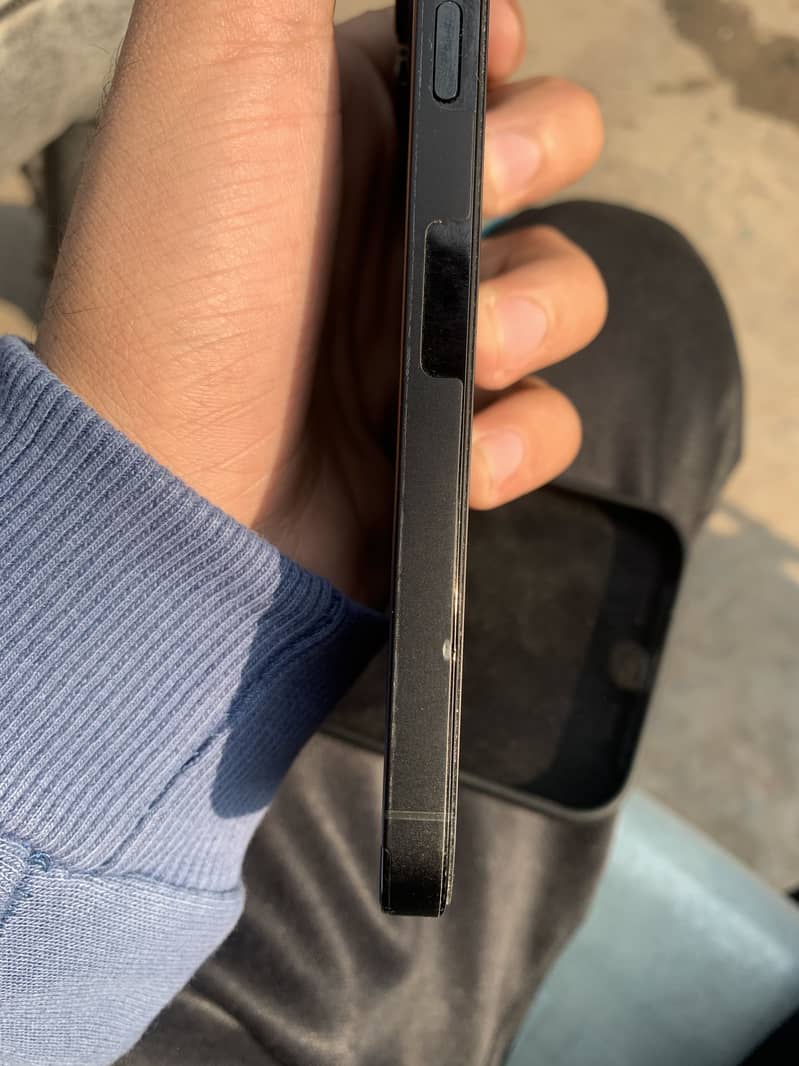 iPhone 14 Pro Max 1
