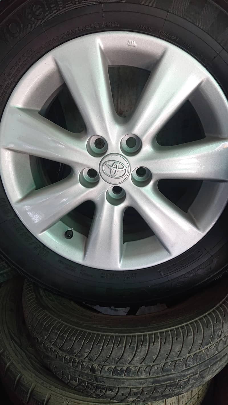 TOYOTA ORIGNAL RIM 15 INCH - Exterior - 1108730488
