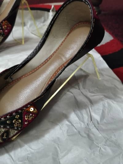 Shoe 48 Stands 200 per piece ideal for shoe shops