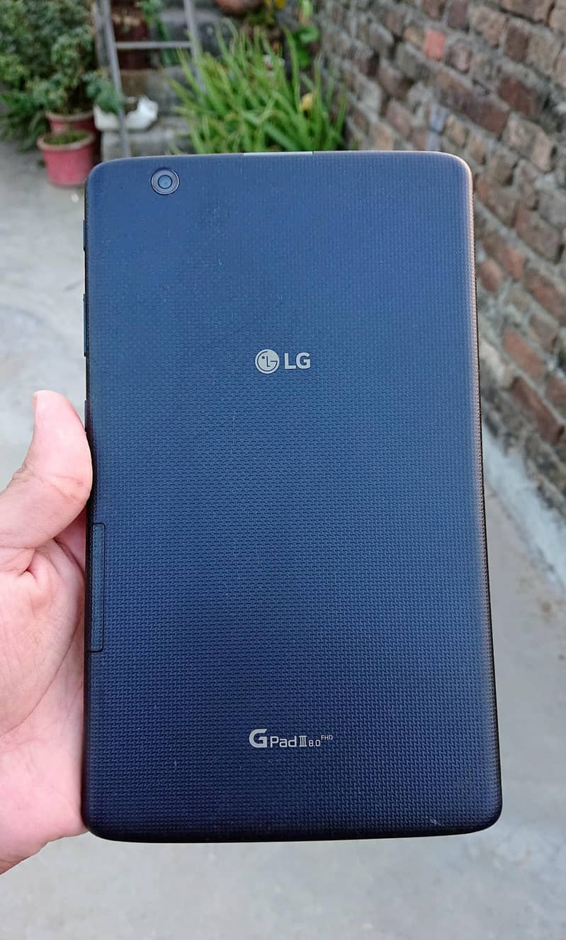 Lg  tab 0