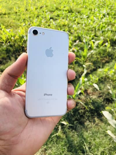 iPhone 7 NoN pta 32 GB 10/10