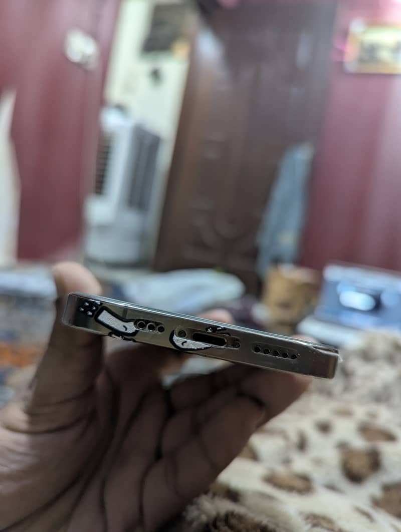 Iphone 14 Pro 8