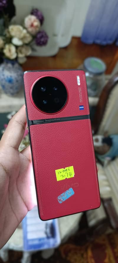 Vivo X90s 12+12/256 Gb camera and gaming phone