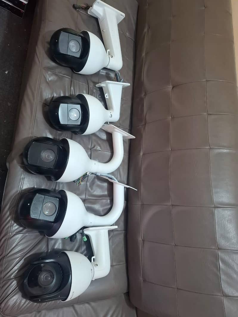 Dahua PTZ camera 30x optical zoom 0