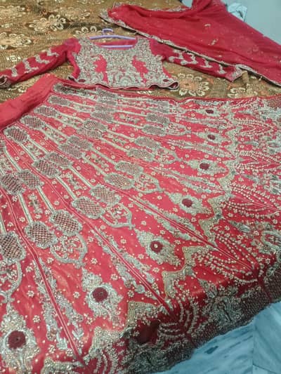 bride lehnga