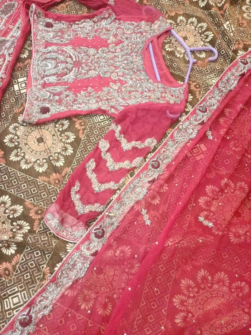 bride lehnga 4