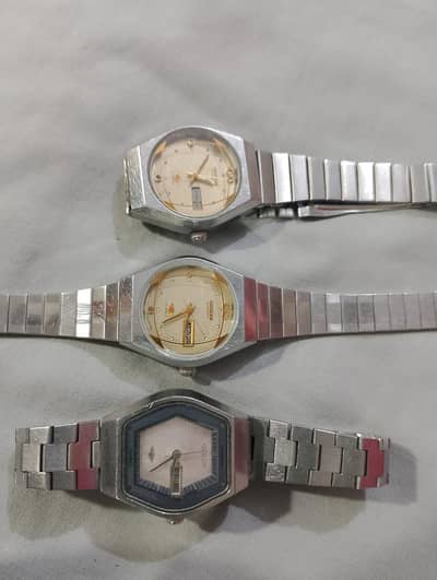 citizen and omax watches