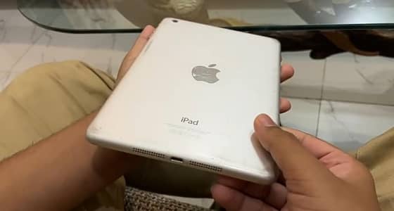 Urgent Sale Ipad mini2