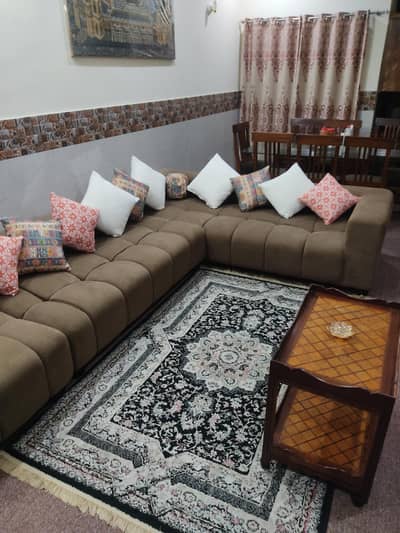 Spacious L-Shaped Sectional Sofa | Perfect for Family & Entertainment