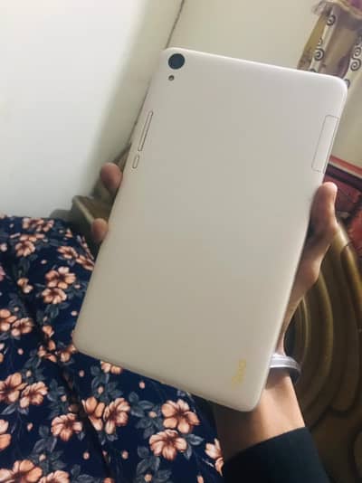 TABLET IN 20K