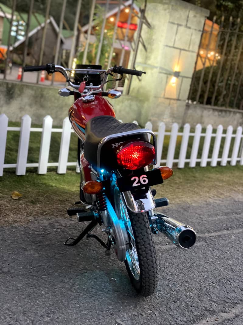 25/26 model 1