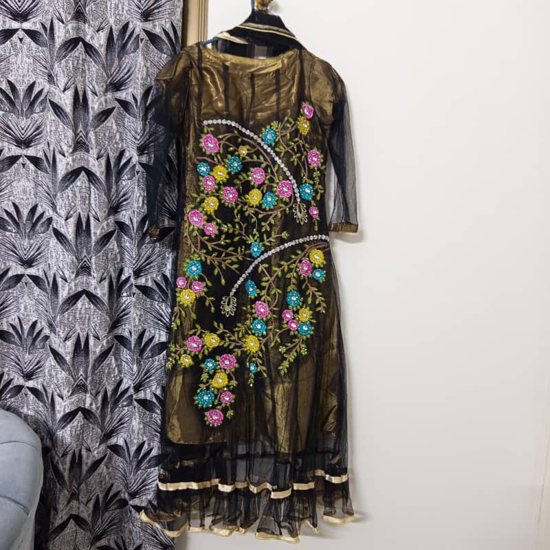 Black maxi 1