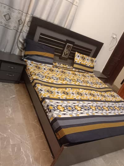 bed with side table sale