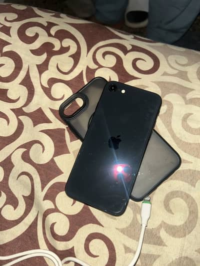 IPHONE SE  /EXCHANGE POSSIBLE