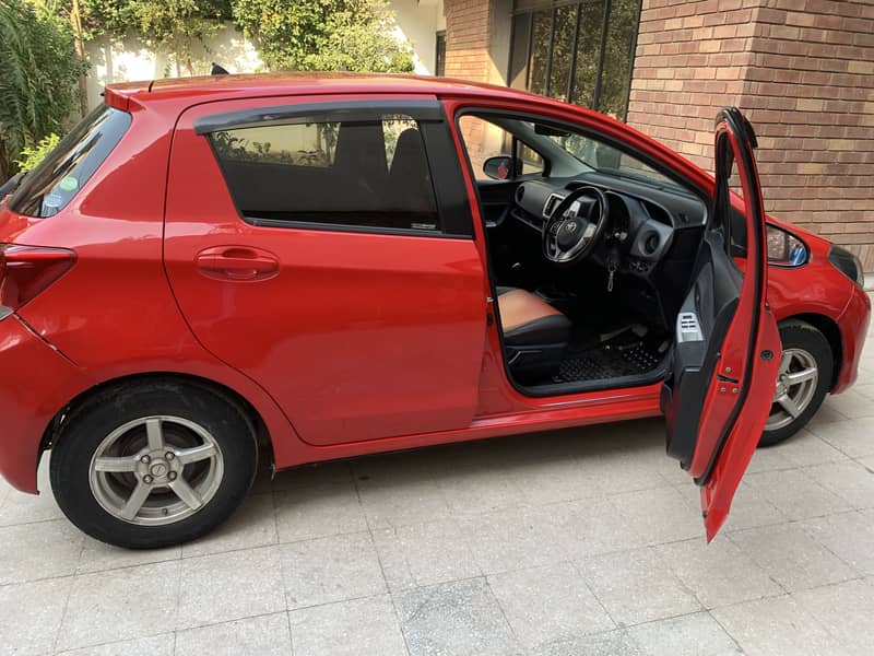 Vitz genuine 10