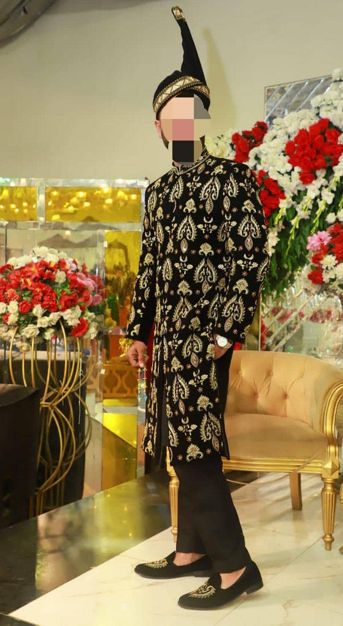 Sherwani 0