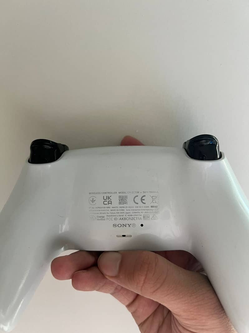 PlayStation 5 controller 2