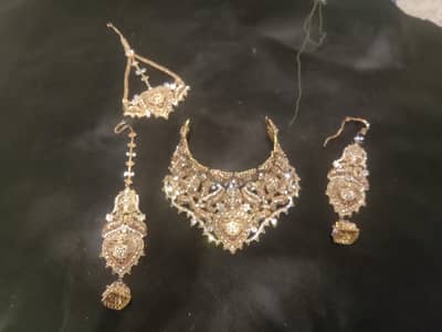 Lakar bridal set