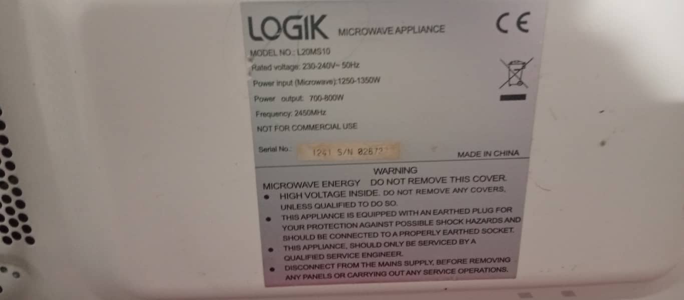 LOGIK Microwave 8