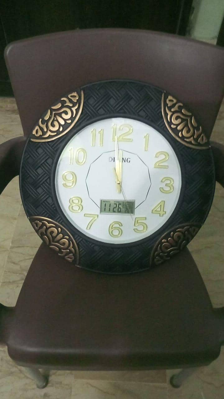 Wall Clock 2