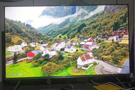 Haier 50" 4K UHD just box open "H50P7UX"
