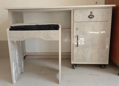 shoe rank and seater + study table