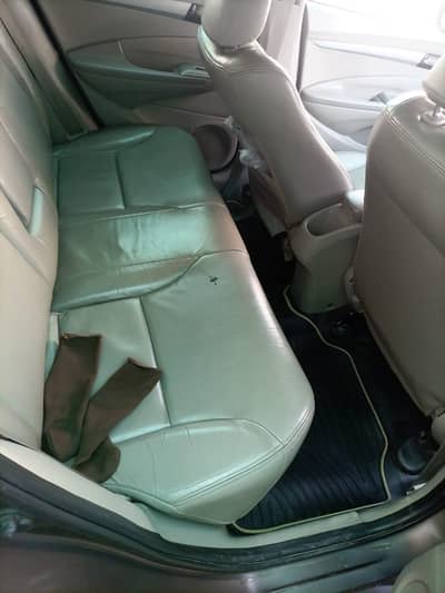 HONDA CITY ASPIRE AUTOMATIC  1.3. . . . . full and finnal price