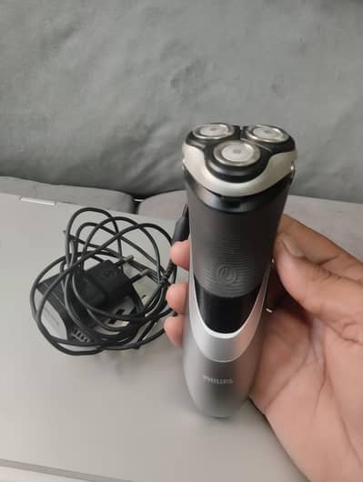 philips shaver PT874 with charger