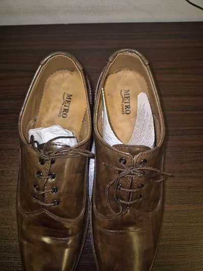 metro shoes  brown clour  42 size