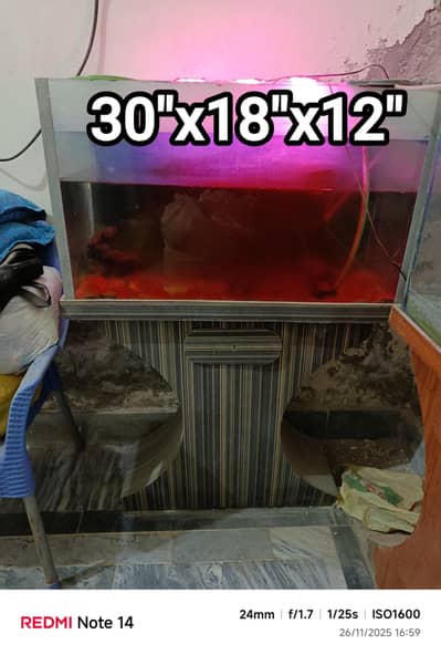 Aquarium with Trolley Stands for sale in good condition